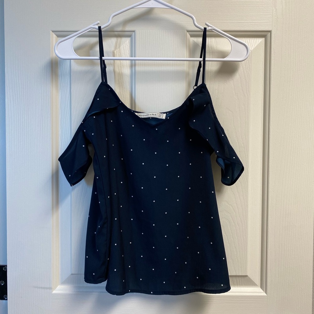 • A&F • Off the Shoulder Polka Dot Cami